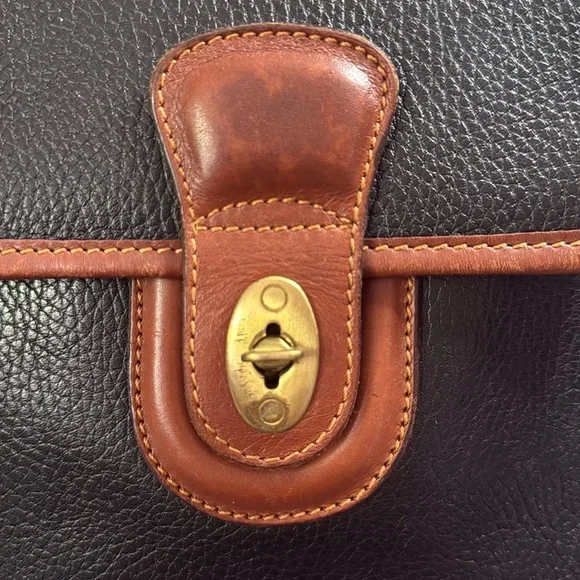 Coach Vintage Sheridan Collection Crossbody bag - Picture 4 of 17